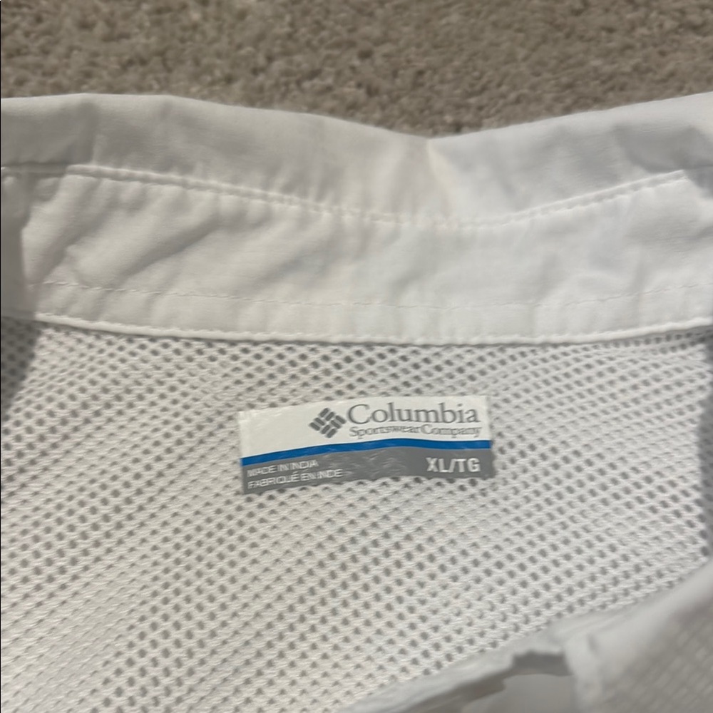 UPF Protection Women’s Columbia White Sun Shirt - Picture 5 of 6